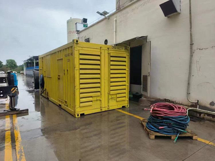 發(fā)動(dòng)機(jī)的空氣室式